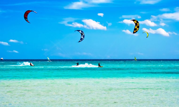 56c1978d902b51ef76bb5d4d_Facilities-kit-surfing-the-z-hotel-zanzibar