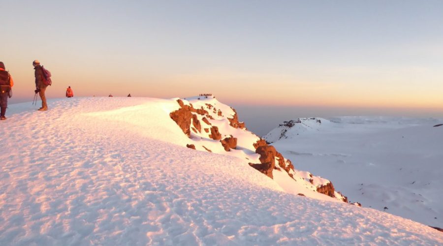 cumbre-kilimanjaro-1030x773